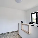 ホテル Ema&zain ブカレスト