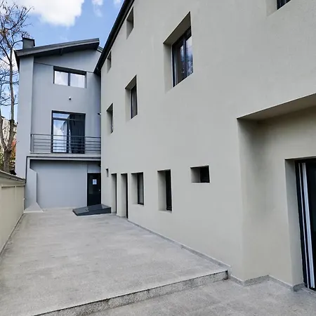 Ema&zain 4* ブカレスト