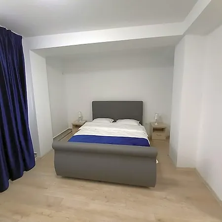 Ema&zain Hotel 4*