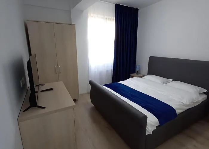 Ema&zain Hotel